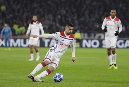 並且全年比 並且全年比